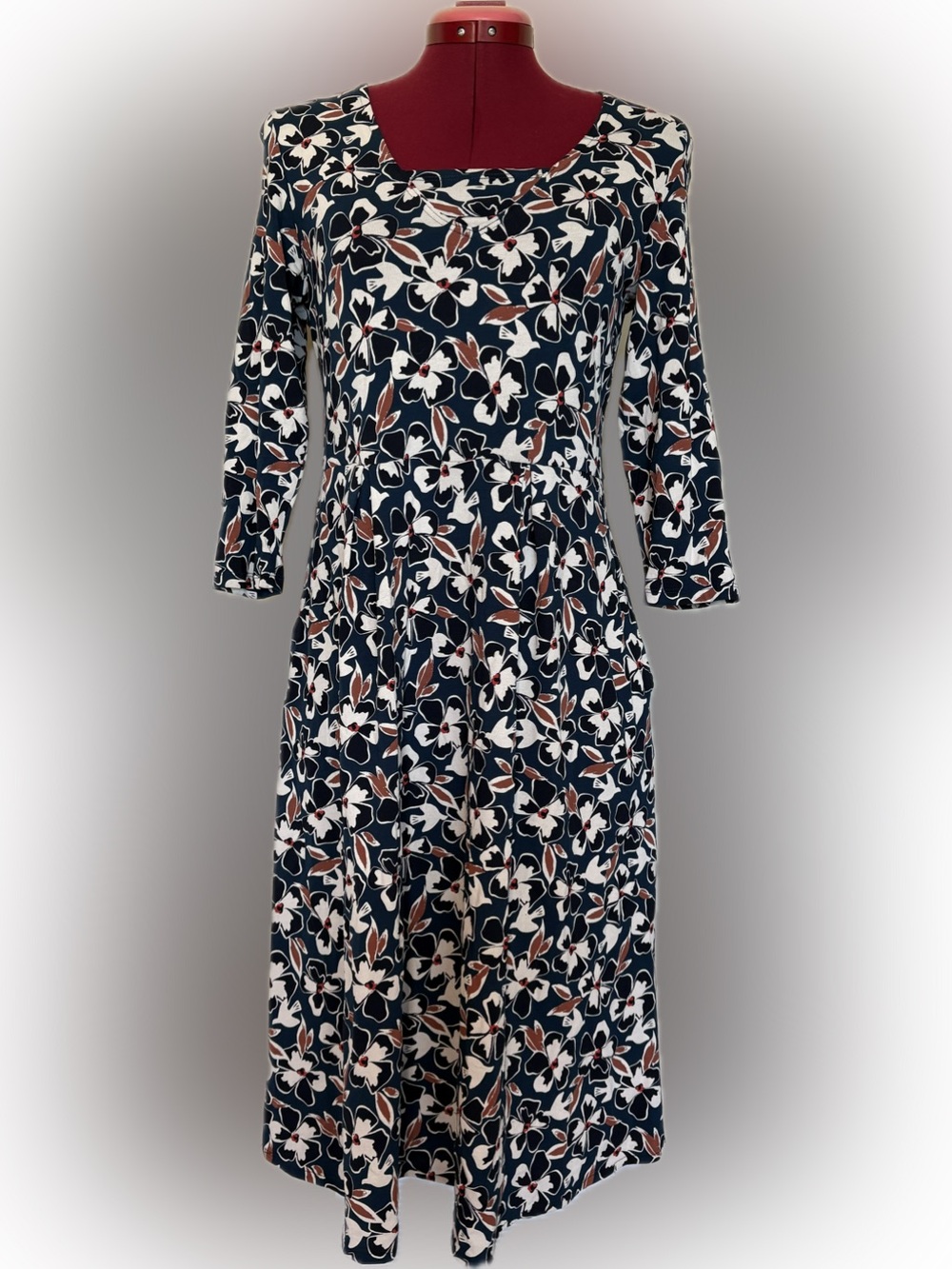Seasalt Cornwall Wild Bouquet Midi Dress Navy White Floral